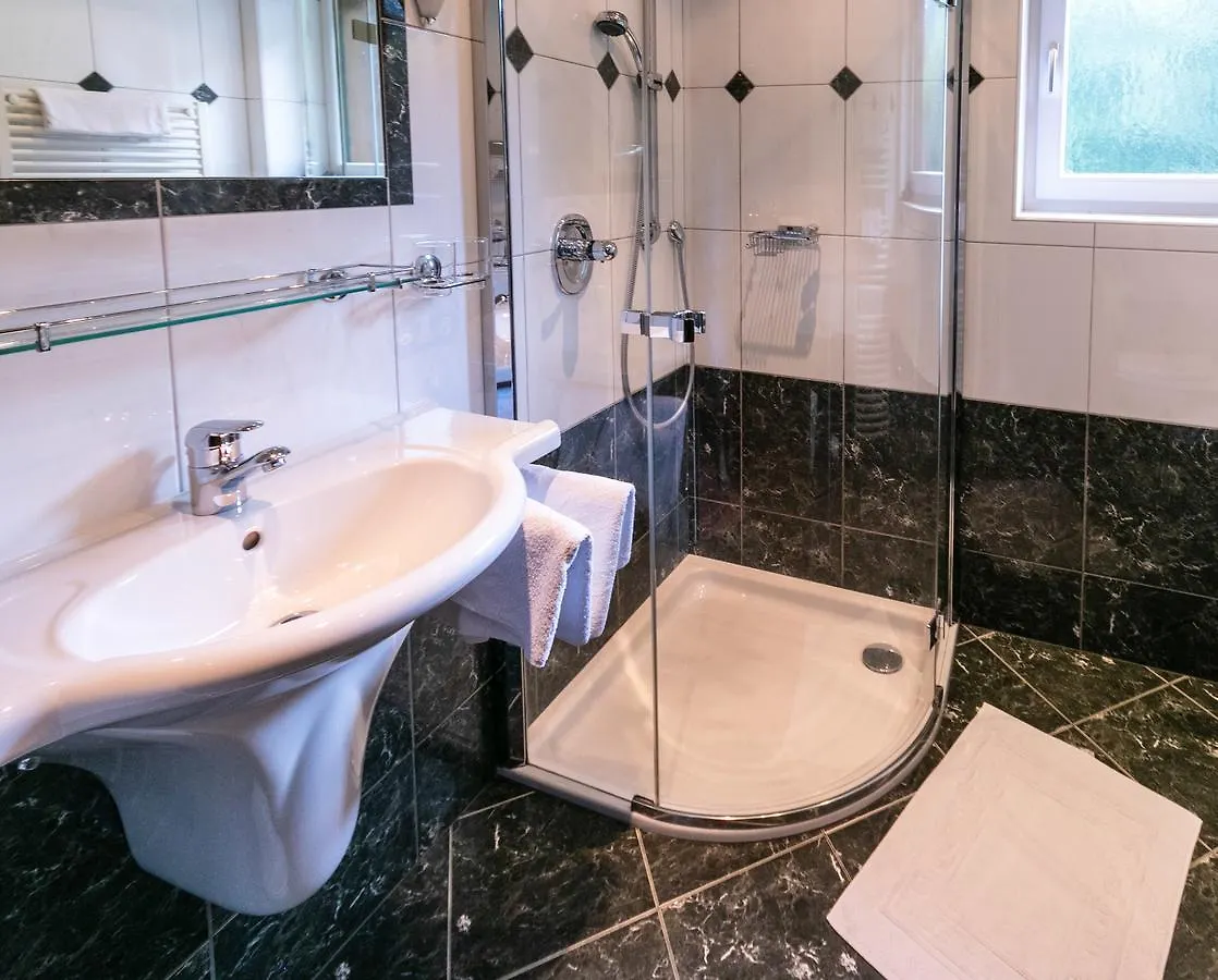 Pension Bergfried Groedig Bed & Breakfast Grodig